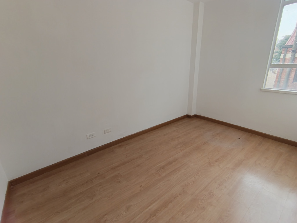 Oficina En Arriendo - La Soledad-Teusaquillo, Bogotá