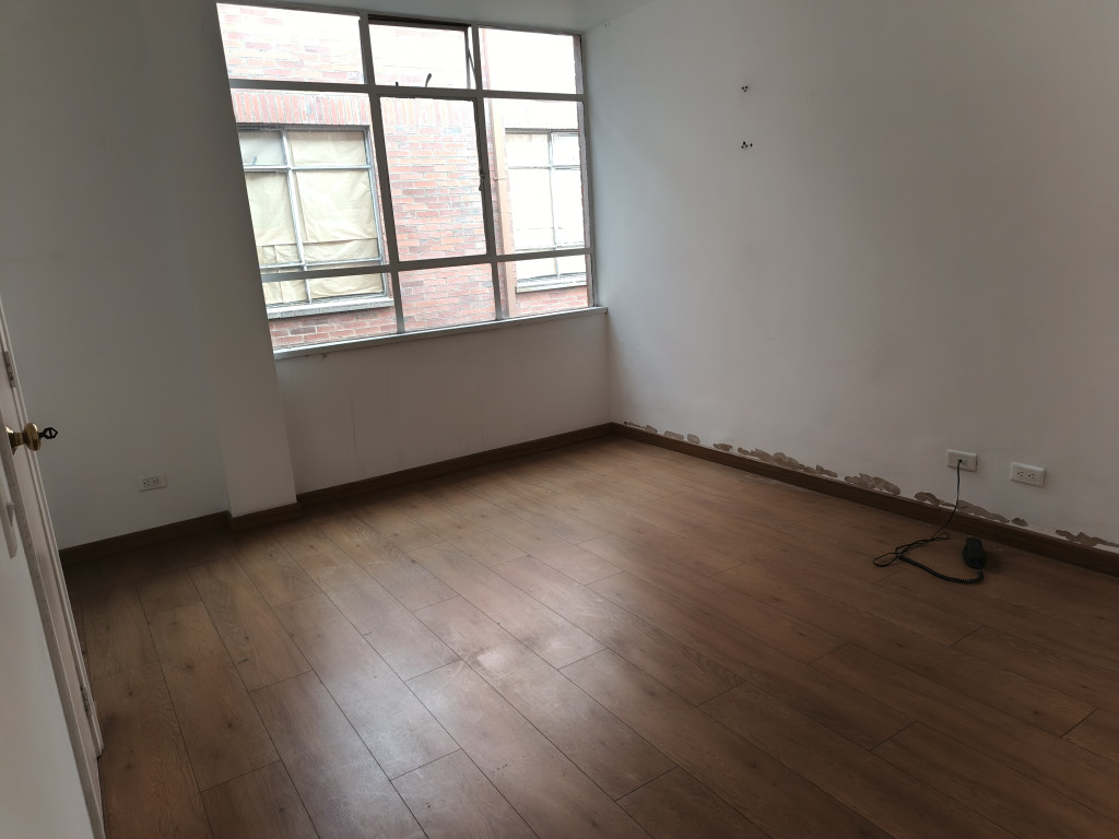 Oficina En Arriendo - La Soledad-Teusaquillo, Bogotá