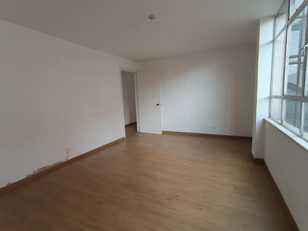 Oficina En Arriendo - La Soledad-Teusaquillo, Bogotá