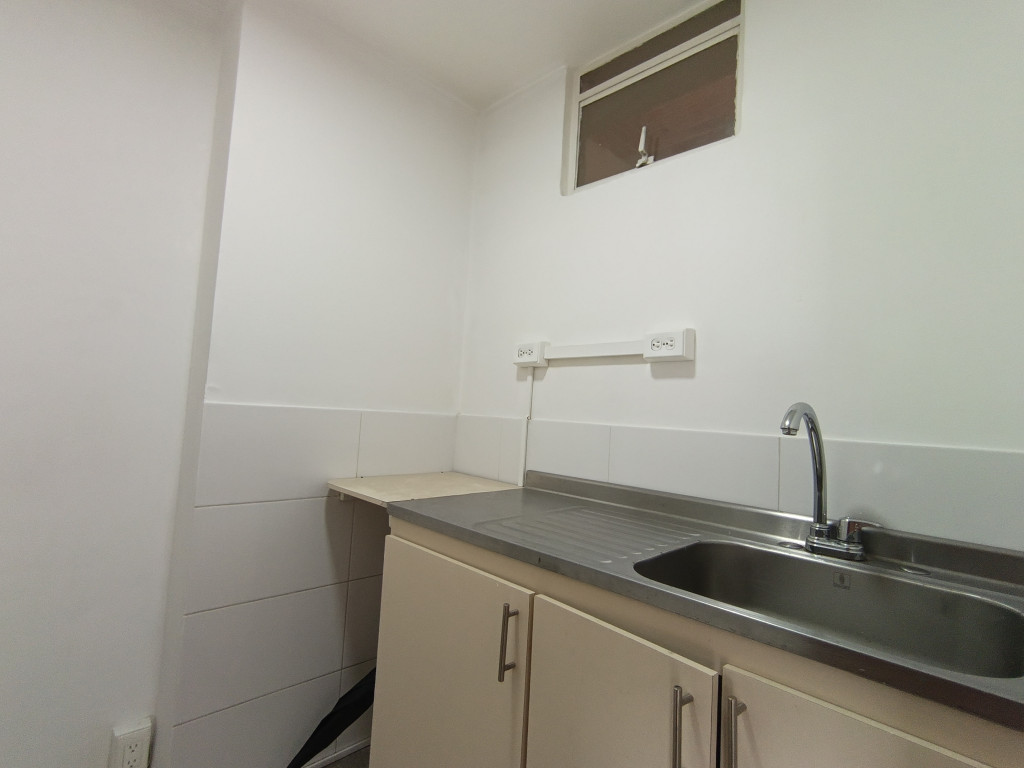 Local En Arriendo - La Esmeralda-Teusaquillo, Bogotá