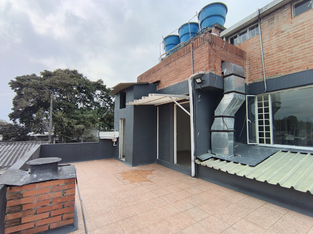 Local En Arriendo - La Esmeralda-Teusaquillo, Bogotá