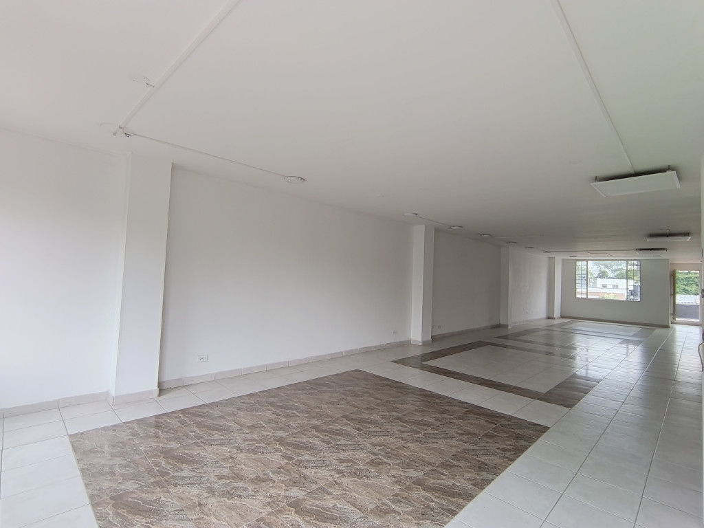 Local En Arriendo - La Esmeralda-Teusaquillo, Bogotá