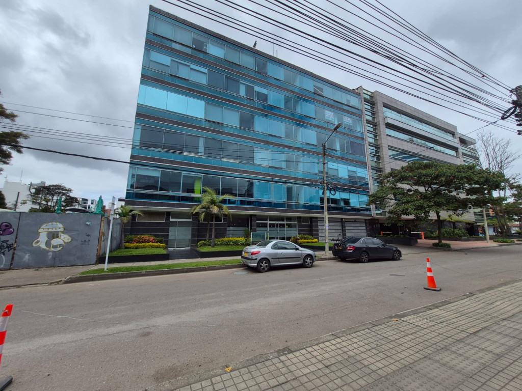 Oficina En Arriendo/Venta - Chicó Norte, Bogotá