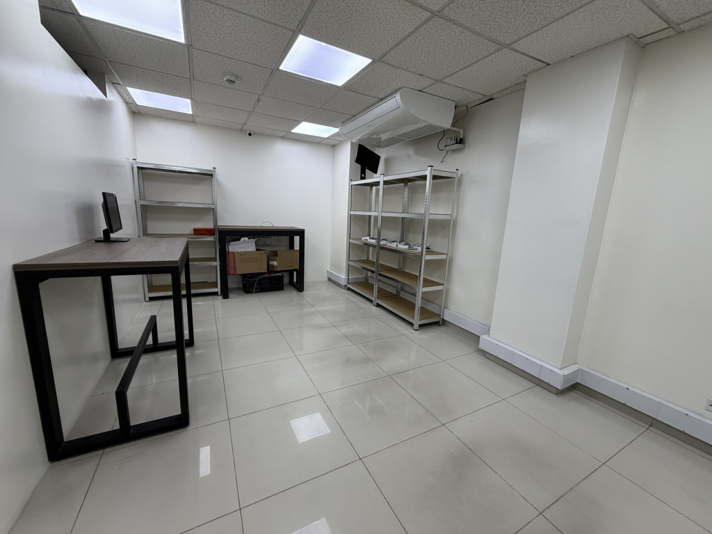 Edificio En Arriendo - Niza, Bogotá