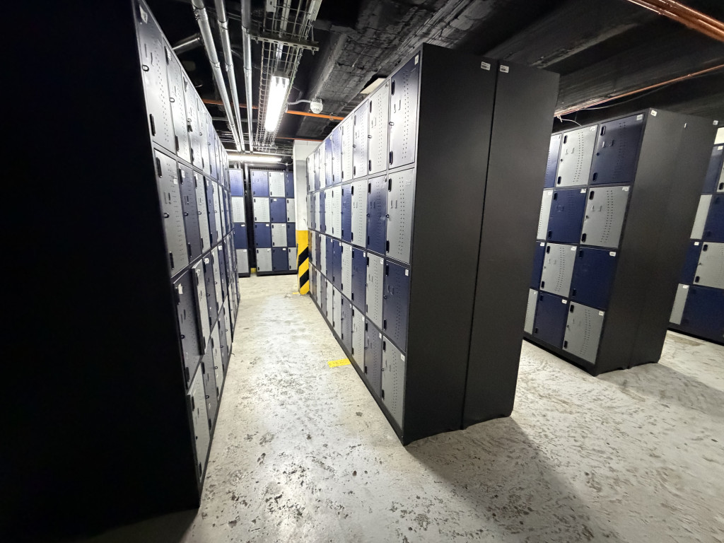 Edificio En Arriendo - Niza, Bogotá