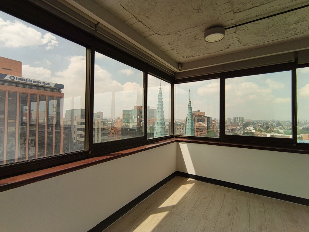 Oficina En Arriendo - Porciúncula, Bogotá