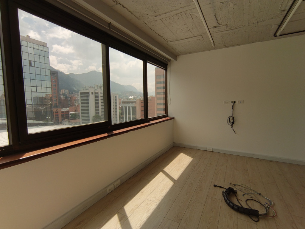 Oficina En Arriendo - Porciúncula, Bogotá