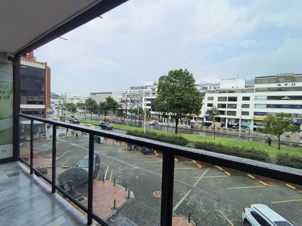 Local En Arriendo - Santa Barbara Occidental-Usaquén, Bogotá