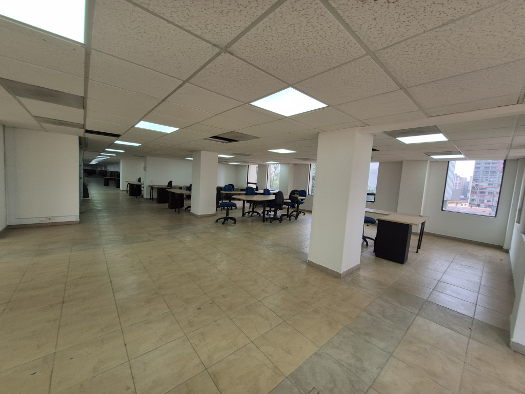 Oficina En Arriendo - Parque Central Bavaria, Bogotá