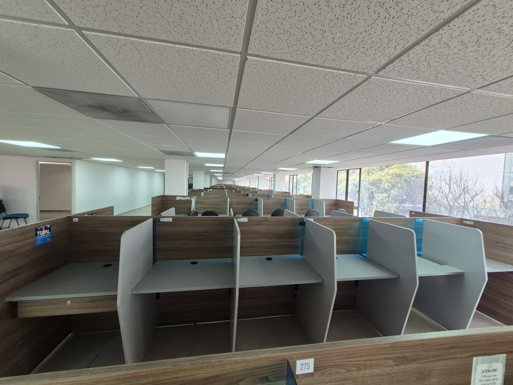 Oficina En Arriendo - Parque Central Bavaria, Bogotá