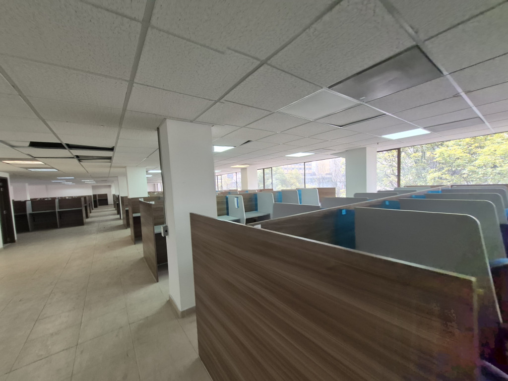 Oficina En Arriendo - Parque Central Bavaria, Bogotá