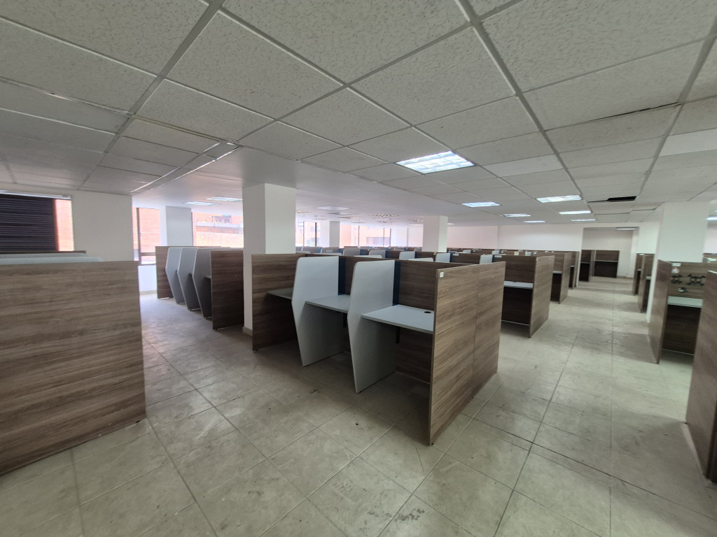 Oficina En Arriendo - Parque Central Bavaria, Bogotá