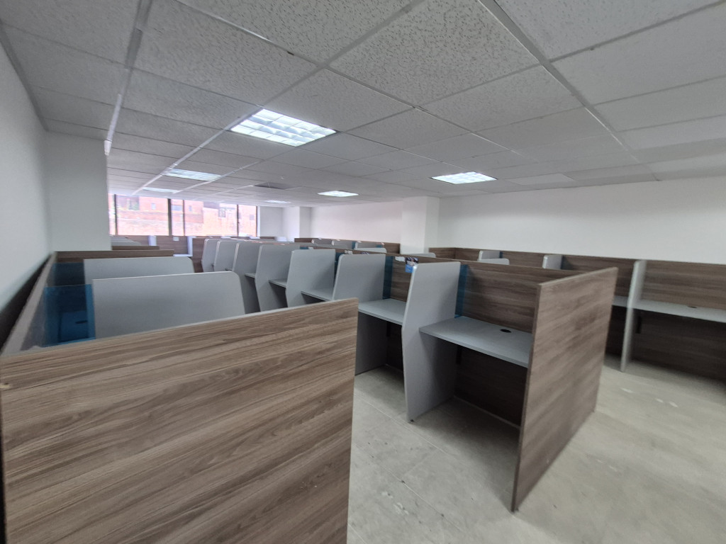 Oficina En Arriendo - Parque Central Bavaria, Bogotá