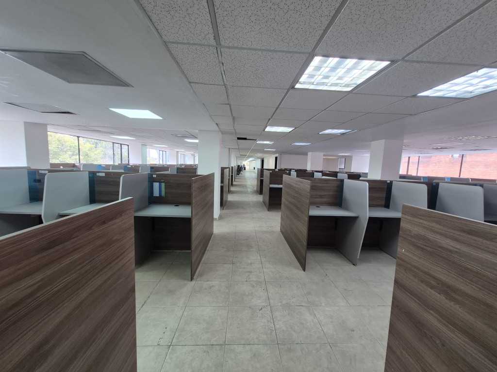 Oficina En Arriendo - Parque Central Bavaria, Bogotá