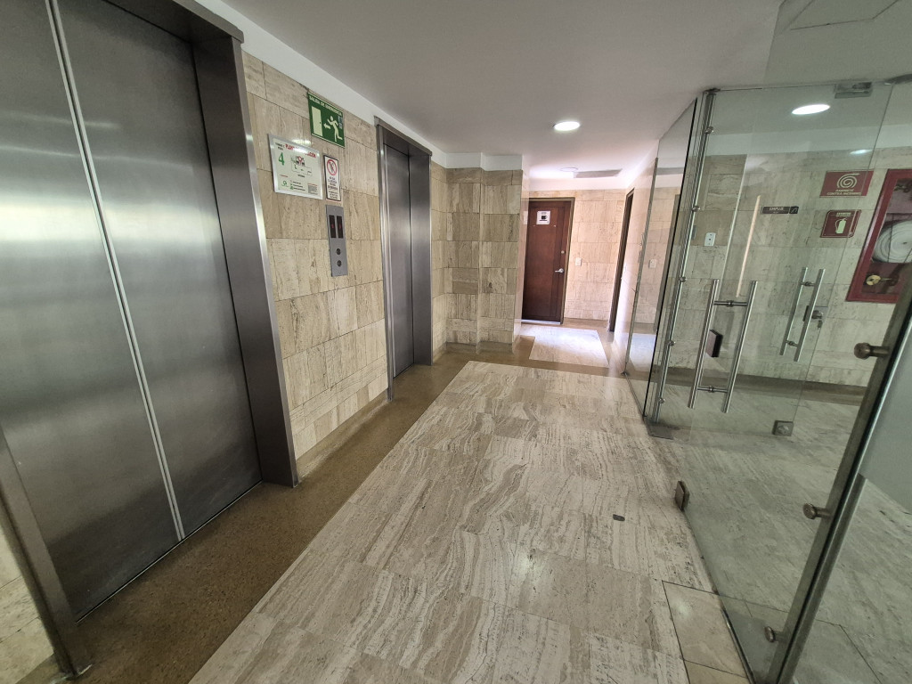 Oficina En Arriendo - Parque Central Bavaria, Bogotá