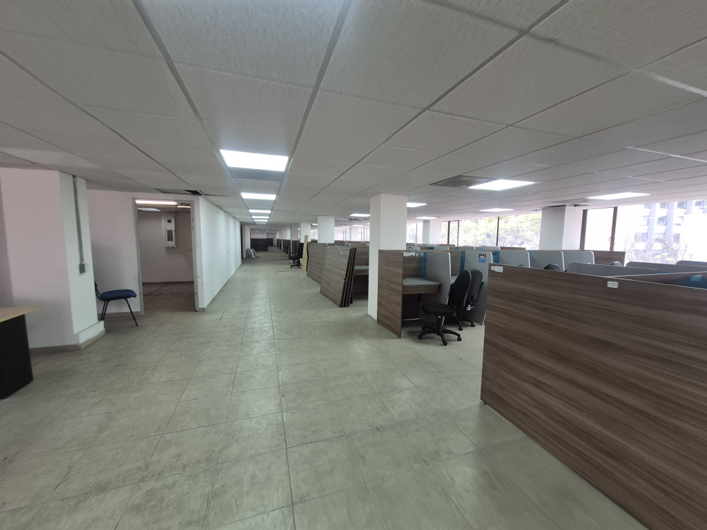 Oficina En Arriendo - Parque Central Bavaria, Bogotá