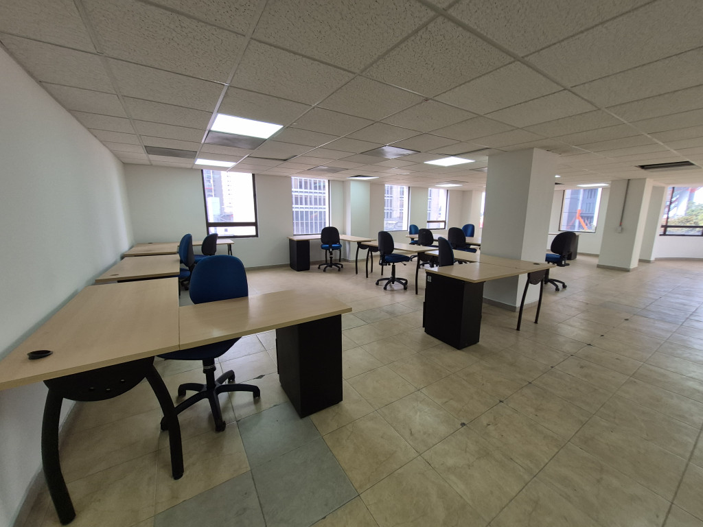 Oficina En Arriendo - Parque Central Bavaria, Bogotá