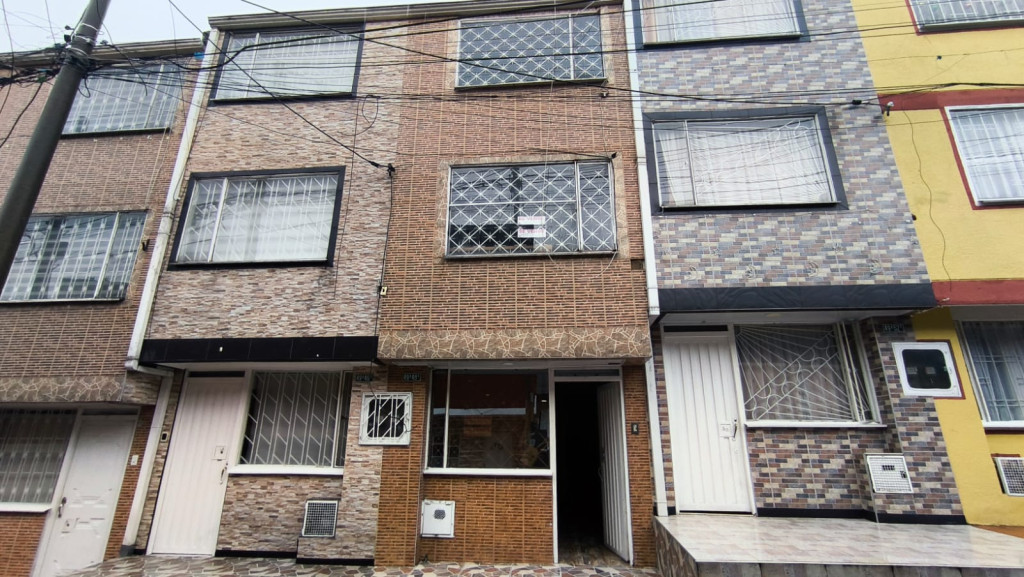 Casa En Venta - Marco Fidel Suarez, Bogotá