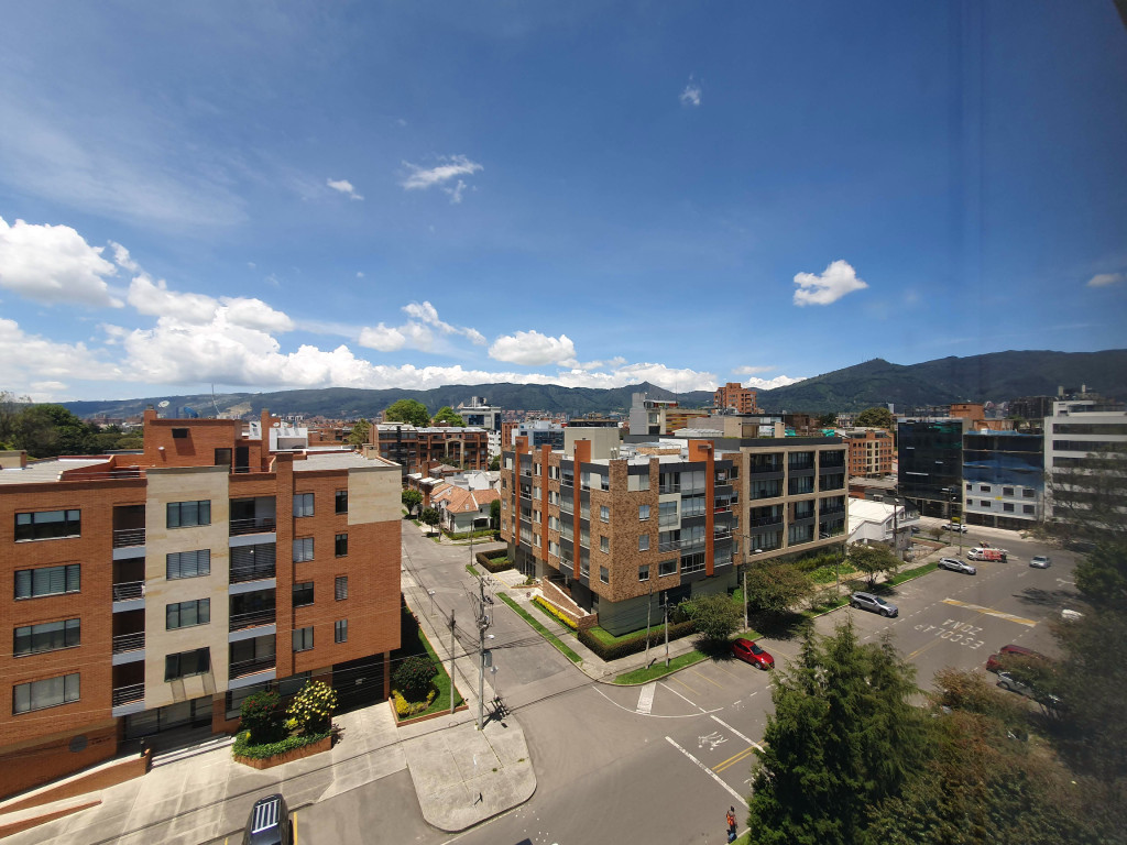 Apartamento En Venta - Puente Largo, Bogotá