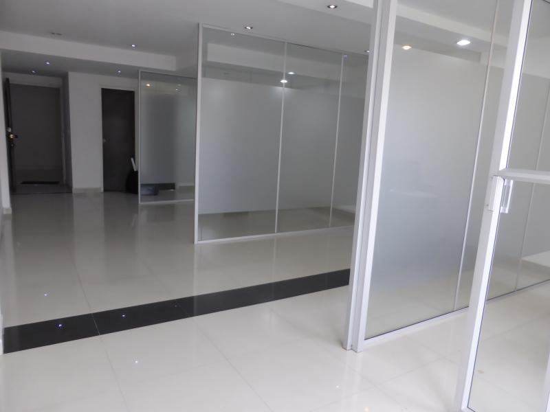 Oficina En Arriendo/Venta - Santa Barbara-Usaquén, Bogotá