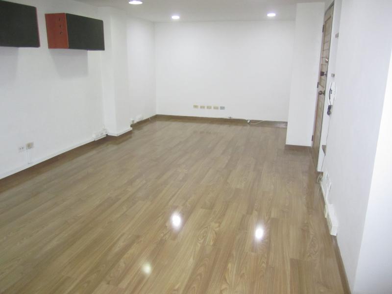 Oficina En Venta - Antiguo Country, Bogotá