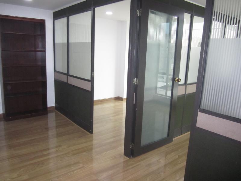 Oficina En Venta - Antiguo Country, Bogotá