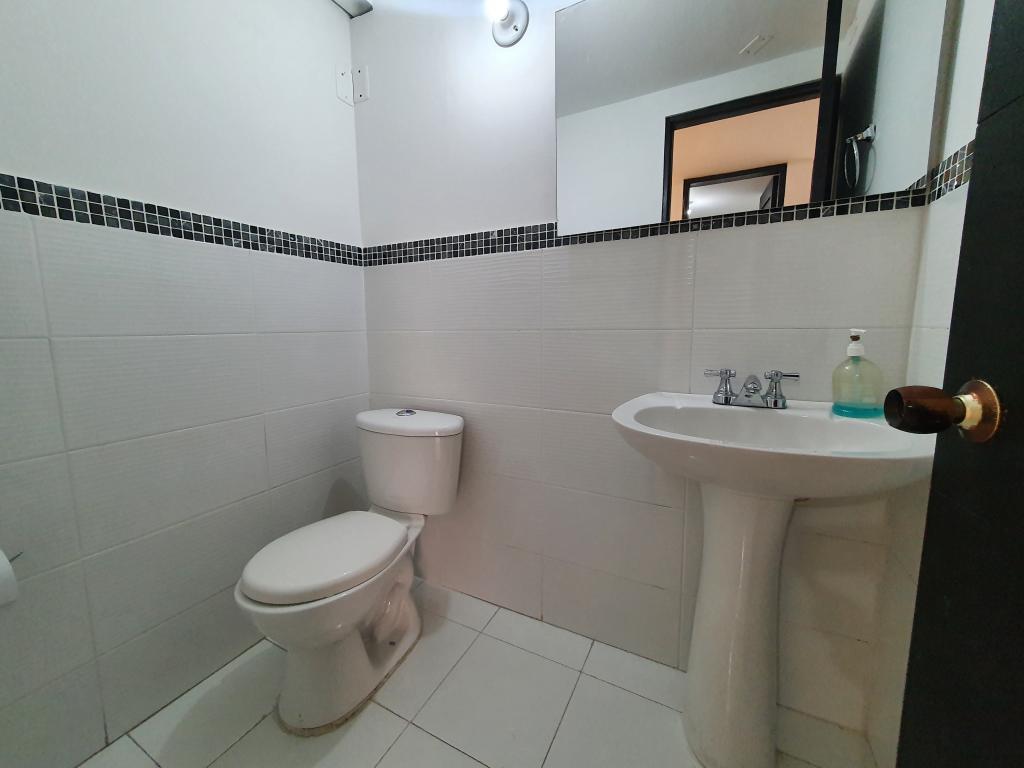 Oficina En Venta - Puente Largo, Bogotá