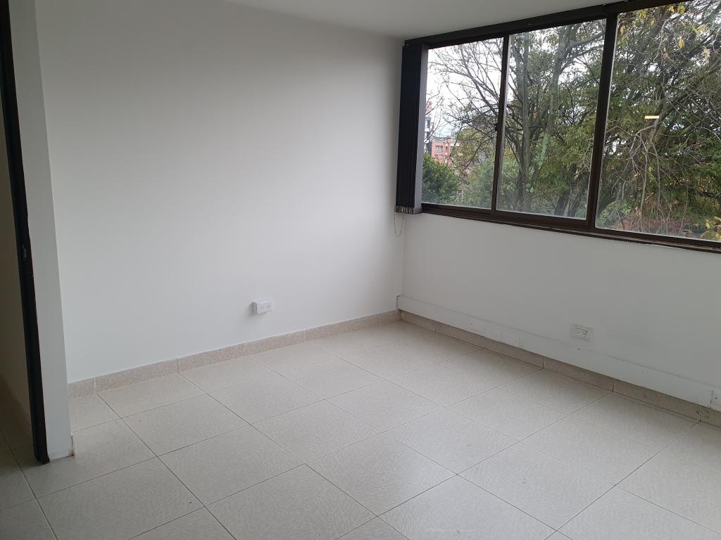 Oficina En Venta - Puente Largo, Bogotá