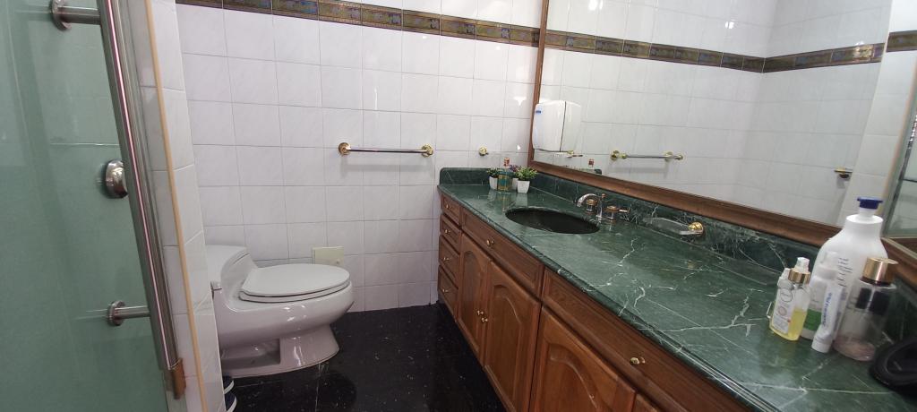 Apartamento En Arriendo - La Cabrera, Bogotá