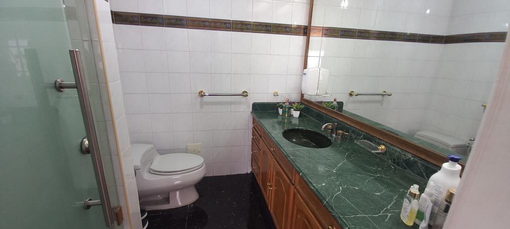 Apartamento En Arriendo - La Cabrera, Bogotá