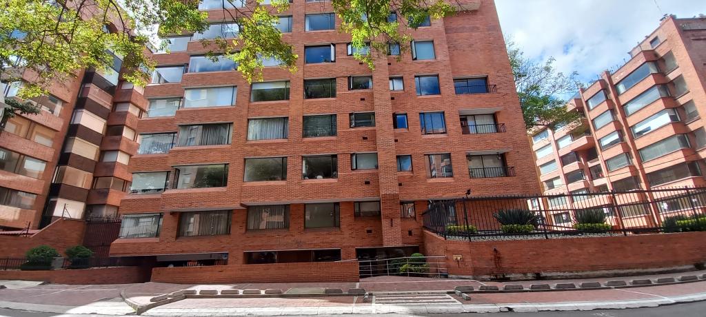 Apartamento En Arriendo - La Cabrera, Bogotá