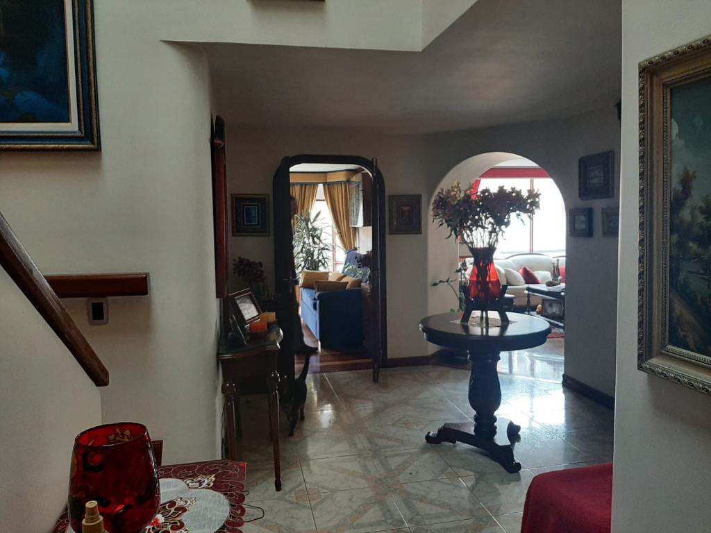 Apartamento En Venta - Santa Barbara-Usaquén, Bogotá