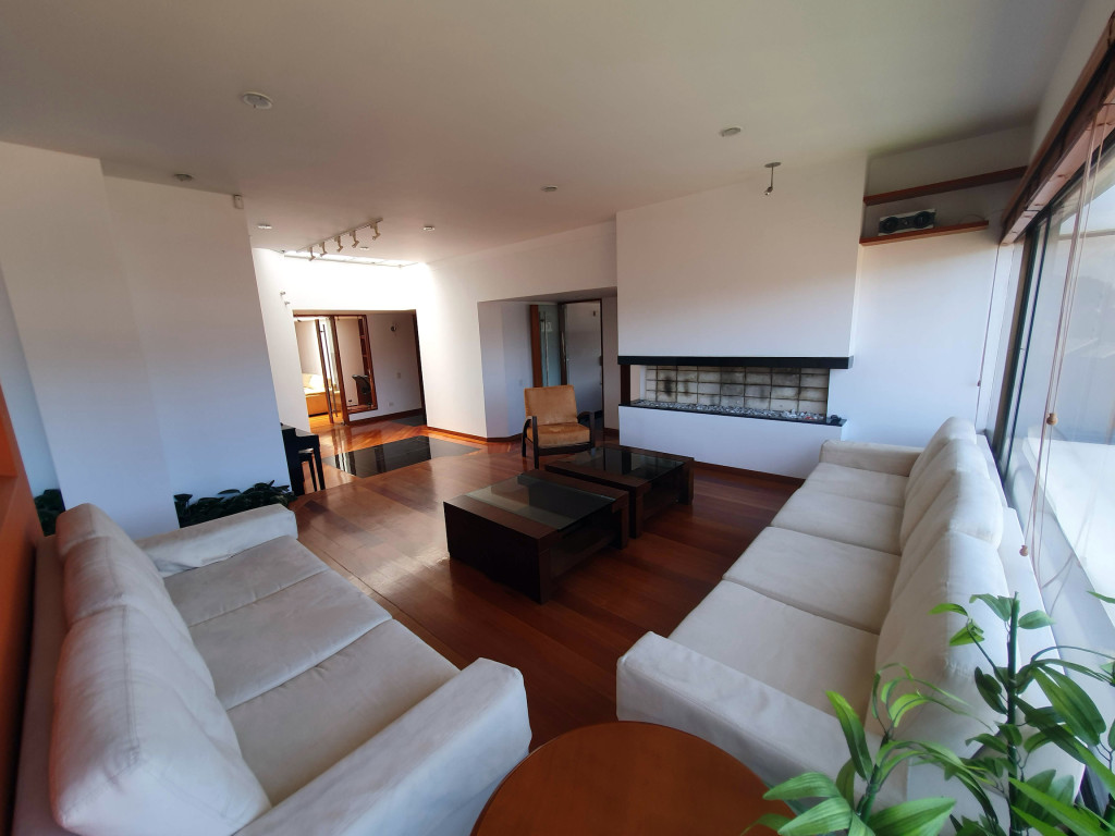 Apartamento En Venta - Puente Largo, Bogotá