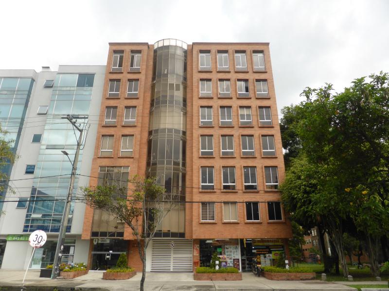 Oficina En Venta - Puente Largo, Bogotá