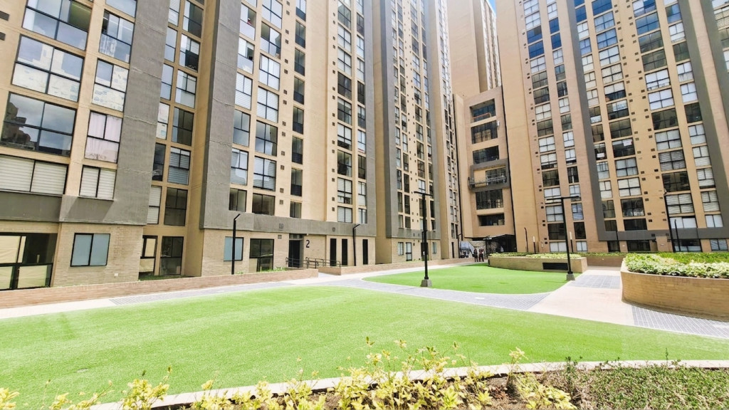 Apartamento En Arriendo - La Colina Campestre, Bogotá