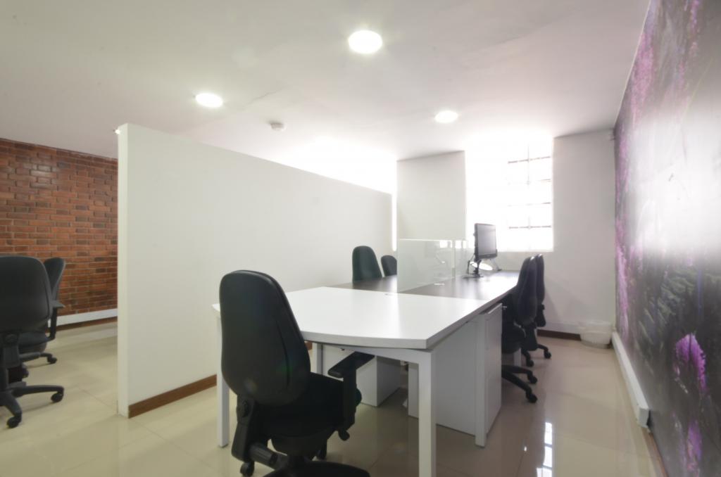 Casa En Venta - Santa Rosa, Bogotá