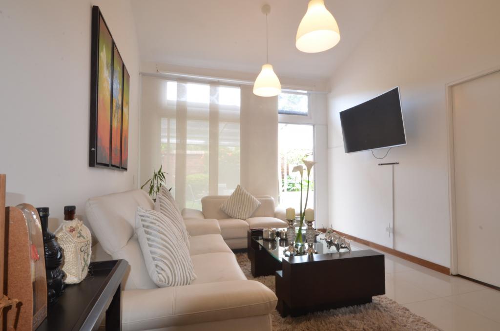 Casa En Venta - Santa Rosa, Bogotá