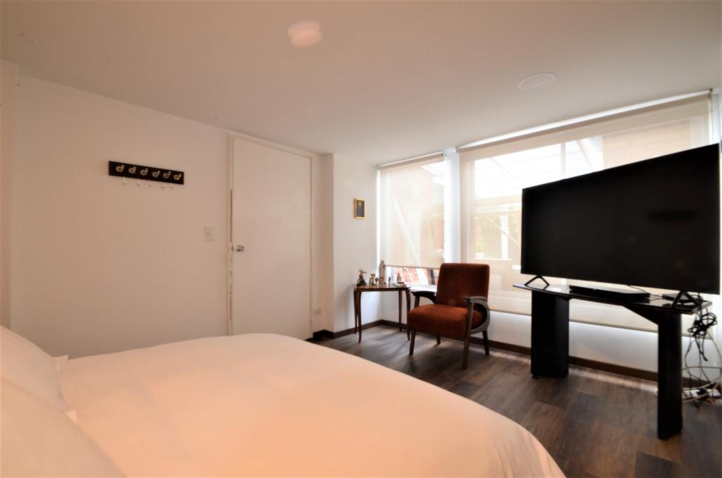 Casa En Venta - Santa Rosa, Bogotá