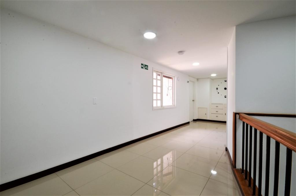 Casa En Venta - Santa Rosa, Bogotá
