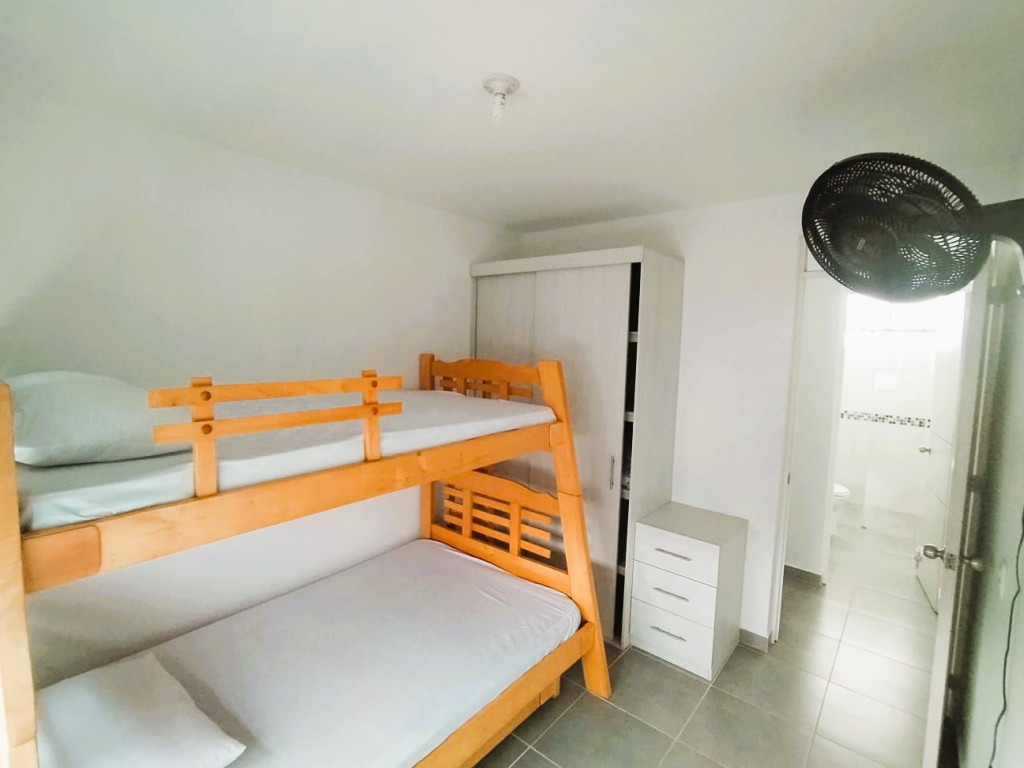 Apartamento En Venta - Aqualina Girardot, Girardot