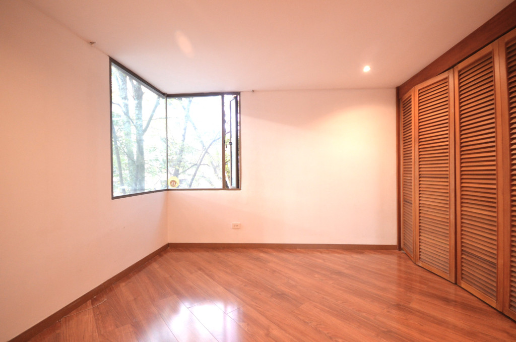 Apartamento En Arriendo - La Cabrera, Bogotá