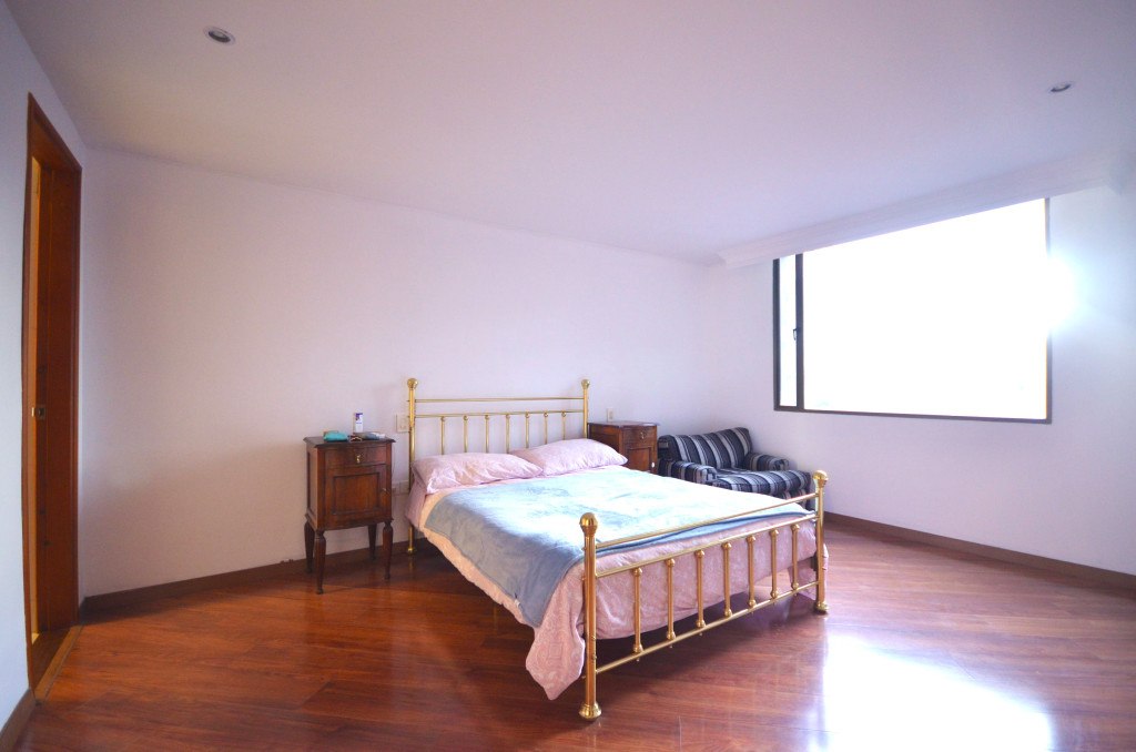 Apartamento En Arriendo - La Cabrera, Bogotá