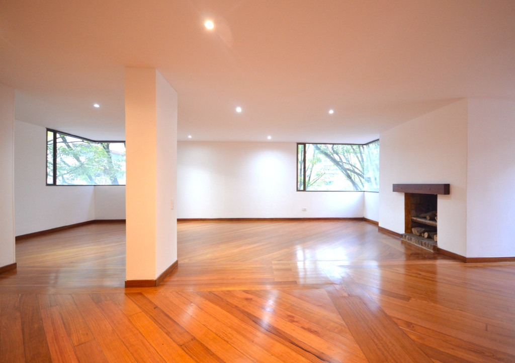 Apartamento En Arriendo - La Cabrera, Bogotá
