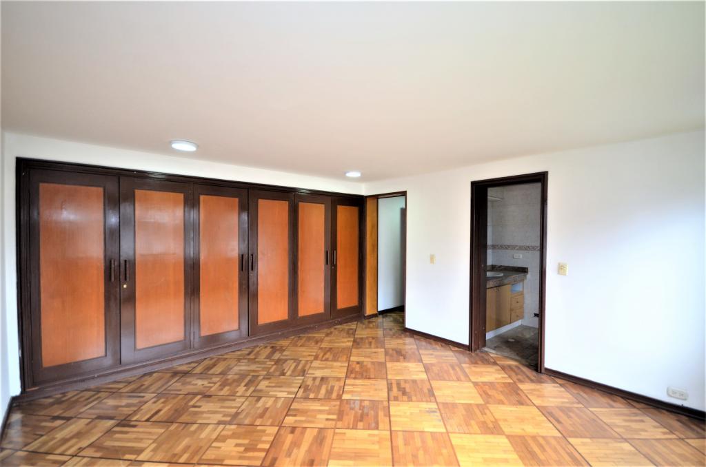 Apartamento En Venta - Rincón Del Chicó, Bogotá