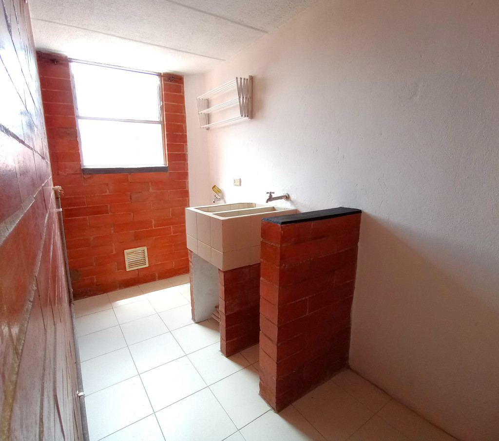 Apartamento En Venta - El Pinar De Suba I , Ii, Bogotá