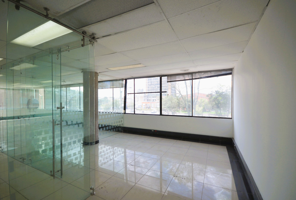 Oficina En Arriendo - Las Ferias, Bogotá