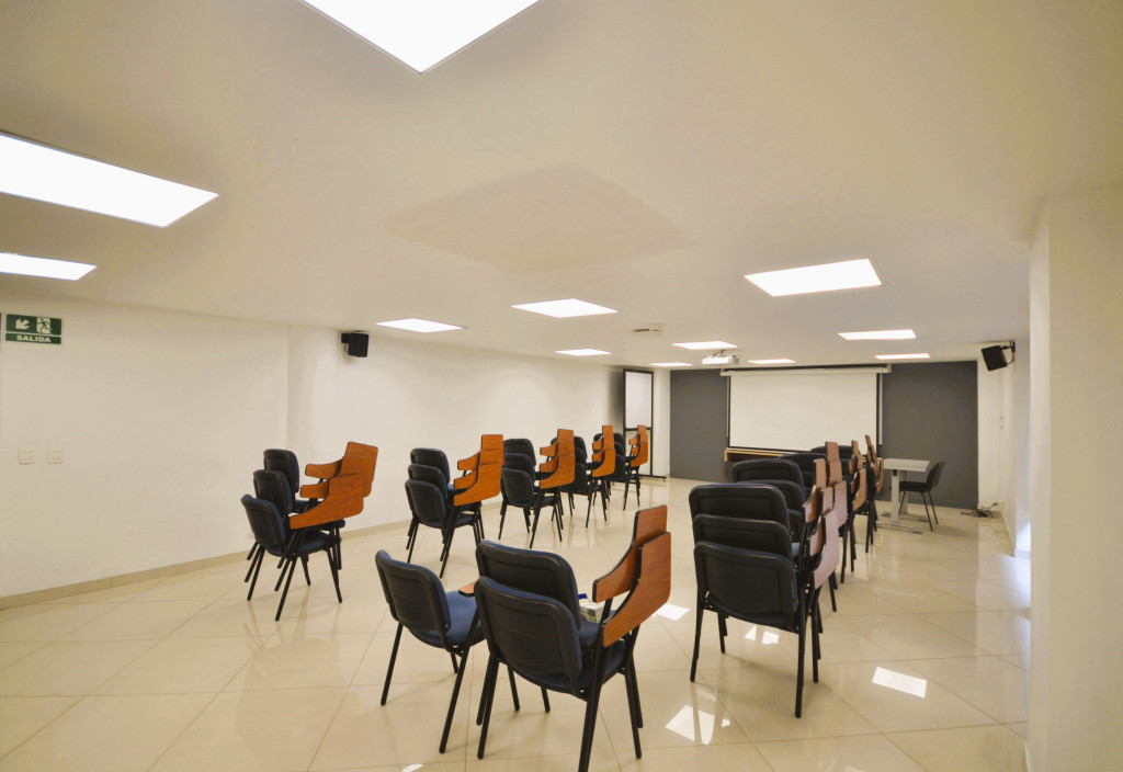 Oficina En Arriendo - Las Ferias, Bogotá