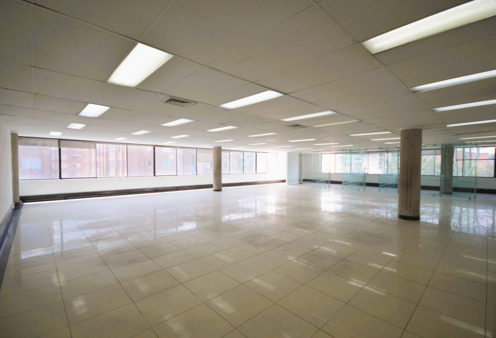 Oficina En Arriendo - Las Ferias, Bogotá