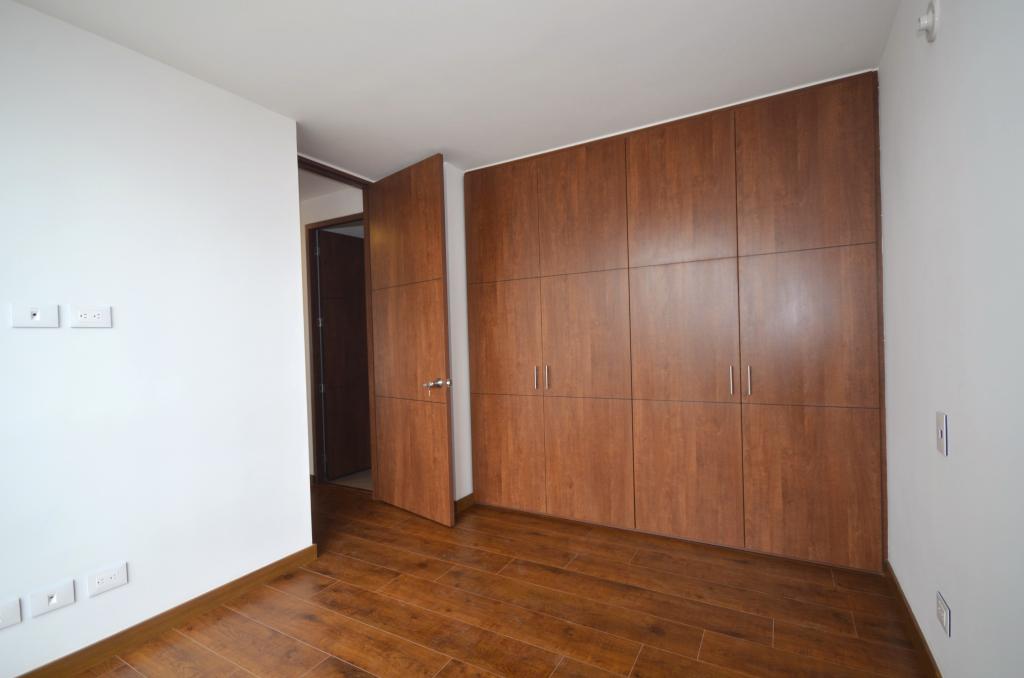 Apartamento En Arriendo - Centro Industrial, Bogotá