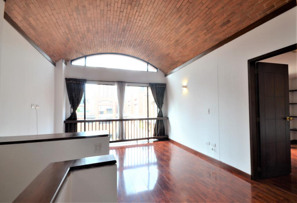 Apartamento En Arriendo - Parque Central Bavaria, Bogotá